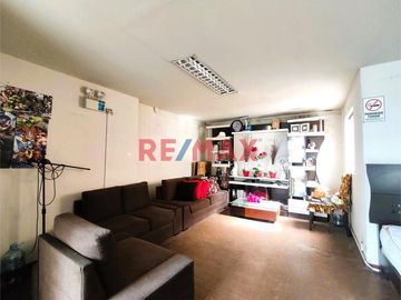 CASA CÉNTRICA EN SANTA BEATRIZ | CERCA AL PARQUE DE LAS AGUAS | A UN PASO DE LA AV. AREQUIPA Y PETTIT THOUARS