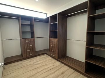 VENTA DE CASA EN CONDOMINIO EN LA VISTA RESIDENCIAL