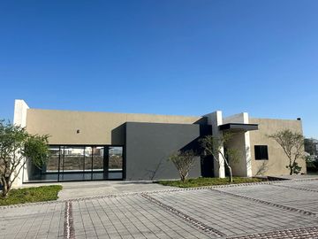 VENTA DE CASA EN CONDOMINIO EN LA VISTA RESIDENCIAL
