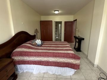 CASA DE VENTA EN SAMBORONDON 4 DORMITORIOS