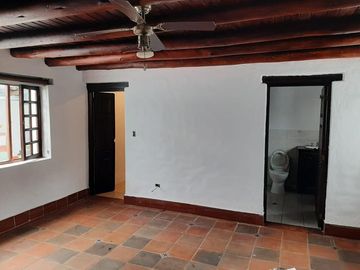 Casa en venta sector Hacienda Santa Clara Sangolquí.