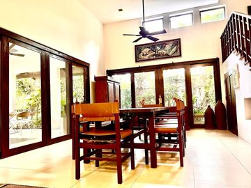 FOR SALE 3 Storey House and Lot located at Ayala Southvale Primera, Bacoor, Cavite