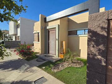 CASA DE VENTA EN FORESTA RESIDENCIAL