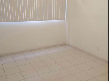 DEPARTAMENTO EN VENTA 2 REC CUARTO DE SERVICIO