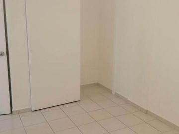 DEPARTAMENTO EN VENTA 2 REC CUARTO DE SERVICIO