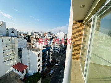 ID: 1138366 3 Habitaciones - Cochera - Deposito - Ref. Entre Angamos, Principal Y Villaran