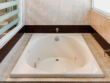 Casa de Lujo en Venta |Puerta de Hierro, Puebla |4 Recámaras |Jardín |Salón de Juegos