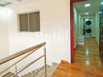 Casa Comercial Remodelada Calle Sangurima
