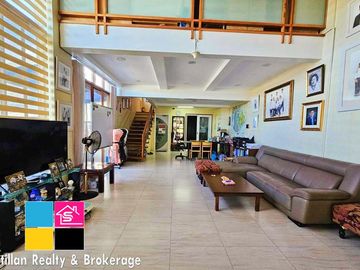 For Sale Elegant House in Phase 1 Maria Luisa Estate Park Banilad Cebu City
