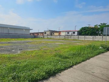 Venta de terreno comercial en La Joya, Canton Daule
