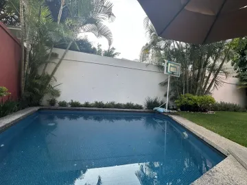CASA EN PRIVADA COL. VISTA HERMOSA, CUERNAVACA