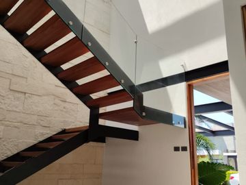 CASA NUEVA EN PARAISO COUNTRY CLUB, MORELOS