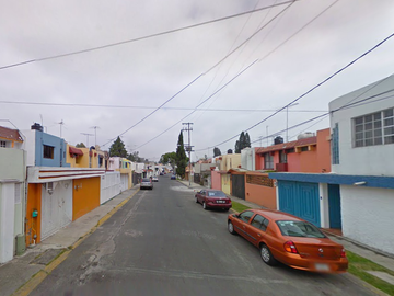 CASA DE RECUPERACIÓN BANCARIA EN CALLE CIRUELOS OTE, COL. ARCOS DEL ALBA, CUAUTITLAN IZCALLI, EDO MEX. ¡NO SE ACEPTAN CRÉDITOS!
