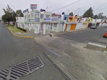 CASA DE RECUPERACIÓN BANCARIA EN CALLE CIRUELOS OTE, COL. ARCOS DEL ALBA, CUAUTITLAN IZCALLI, EDO MEX. ¡NO SE ACEPTAN CRÉDITOS!