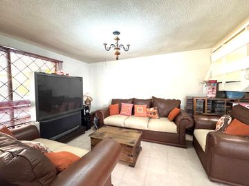 VENTA DE CASA EN BALCONES DEL VALLE PRIMERA SECCION