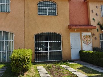 Venta de Casa en zona Prepa 5