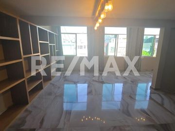 Casa en venta en colonia Narvarte poniente, cerca de Matías Romero. Aceptamos créditos.