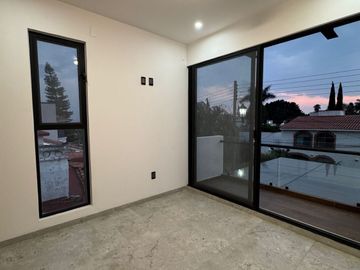 CASA NUEVA EN FRACCIONAMIENTO COCOYOC, MORELOS
