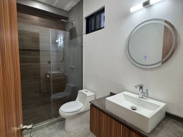 CASA NUEVA EN FRACCIONAMIENTO COCOYOC, MORELOS