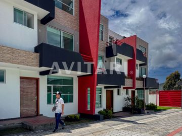 Casa VIP a estrenar en San Antonio de Pichincha – 120 m2