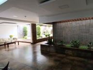 DEPARTAMENTO DE VENTA EN AVENIDA GONZALEZ SUAREZ
