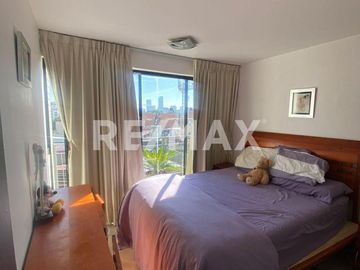 Moderno departamento de dos niveles con terraza privada a minutos de Polanco