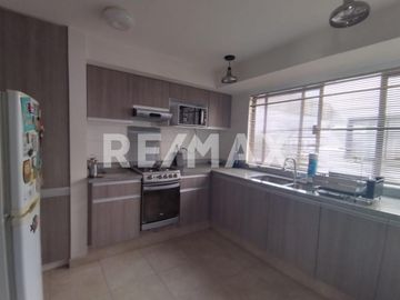 Moderno departamento de dos niveles con terraza privada a minutos de Polanco