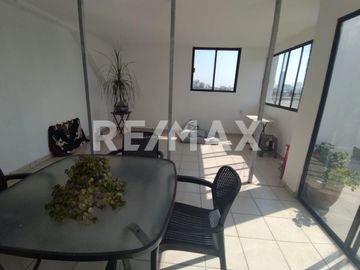 Moderno departamento de dos niveles con terraza privada a minutos de Polanco