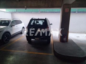 Moderno departamento de dos niveles con terraza privada a minutos de Polanco