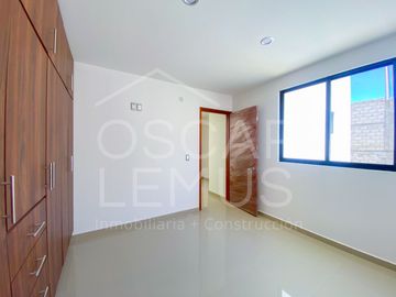 CASA NUEVA EN EXPLANADA SUR