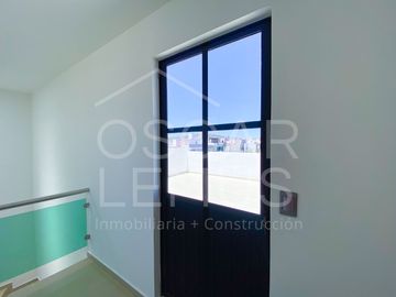 CASA NUEVA EN EXPLANADA SUR