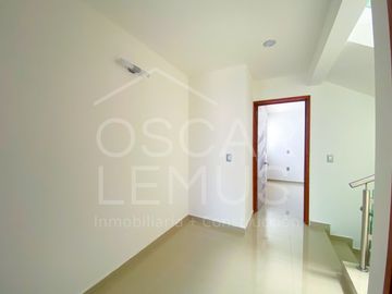 CASA NUEVA EN EXPLANADA SUR