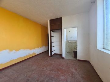 ATENCION!!! REMATO HERMOSA CASA CON 2,900M2 TERRENO, JARDÍN, ALBERCA MUY CERCA DEL CENTRO DE CUERNAVACA SOLO PAGO CON RECURSO PROPIO