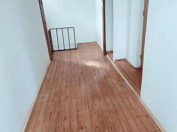 Vende casa 3D y 1B en Linares