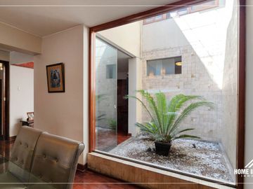 BARRANCO - OPORTUNIDAD VENTA DE CASA LIMITE MIRAFLORES