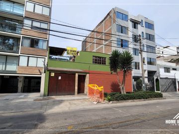 BARRANCO - OPORTUNIDAD VENTA DE CASA LIMITE MIRAFLORES