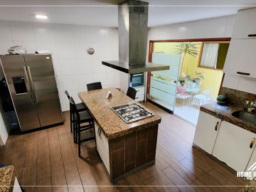 BARRANCO - OPORTUNIDAD VENTA DE CASA LIMITE MIRAFLORES