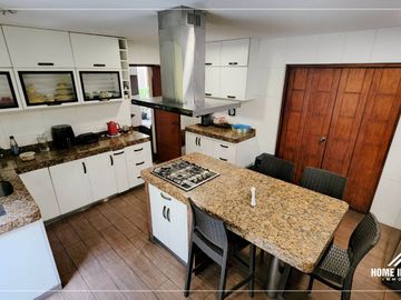 BARRANCO - OPORTUNIDAD VENTA DE CASA LIMITE MIRAFLORES