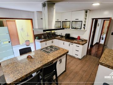 BARRANCO - OPORTUNIDAD VENTA DE CASA LIMITE MIRAFLORES