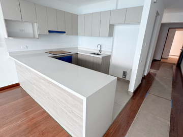 MIRAFLORES - VENTA MODERNO DEPARTAMENTO EN ESTRENO