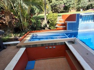 VENTA DE CASA SOLA S/CALLE TRES CRUCES, AHUATEPEC, MORELOS