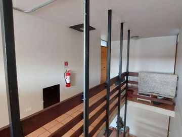 Vende Departamento a Pasos del Centro