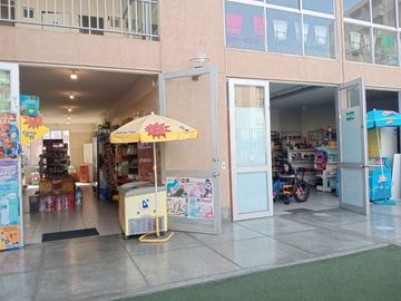 VENDO DEPARTAMENTO CHORRILLOS MATELLINI CON COCHERA