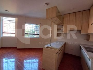 VENDO DEPARTAMENTO EN JESUS MARIA