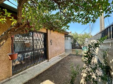 Casa amplia 4 Dormitorios, Villa Las Palmas