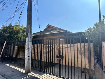 Casa amplia 4 Dormitorios, Villa Las Palmas