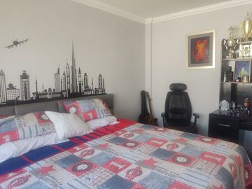Espectacular Casa a la Venta sector Cumbaya, Urb. Santa Lucía
