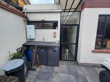 Espectacular Casa a la Venta sector Cumbaya, Urb. Santa Lucía