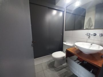Depto Remodelado 2d2b Estac y Bod, Cerca Del Metro