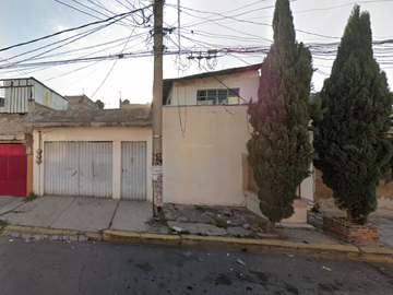 VENDO CASA EN LOMA BONITA, NEZAHUALCOYOTL CERCA AEROPUERTO CDMX